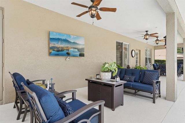 626 ENGLISH LAKE DRIVE, Winter Garden, FL 34787