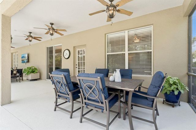 626 ENGLISH LAKE DRIVE, Winter Garden, FL 34787