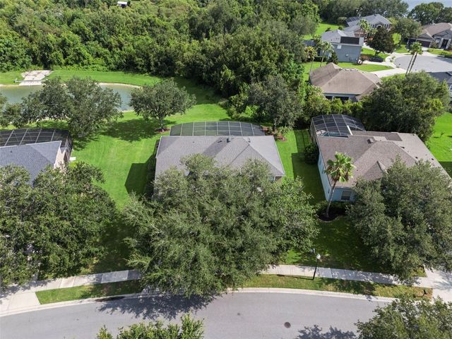 626 ENGLISH LAKE DRIVE, Winter Garden, FL 34787