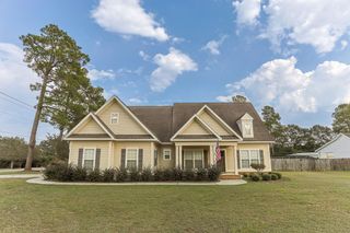 12 Solomon Road, Headland, AL 36345