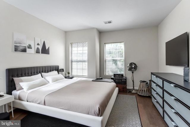 4225 MOZART BRIGADE LN #84, Fairfax, VA 22033