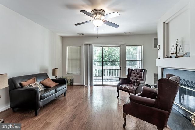 4225 MOZART BRIGADE LN #84, Fairfax, VA 22033