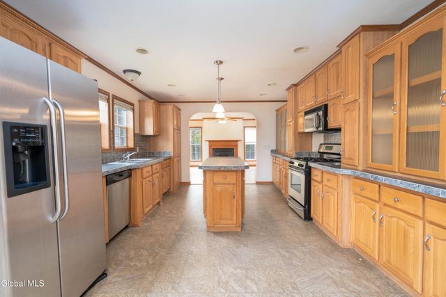 667 Ash Grove Road, White Creek, NY 12816