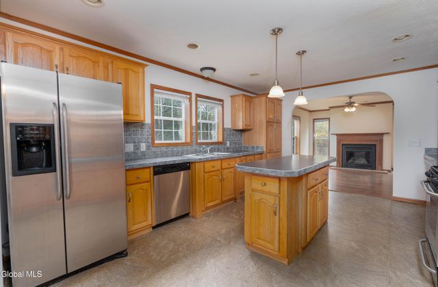 667 Ash Grove Road, White Creek, NY 12816