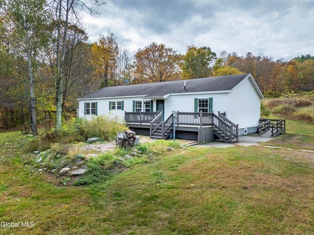 667 Ash Grove Road, White Creek, NY 12816