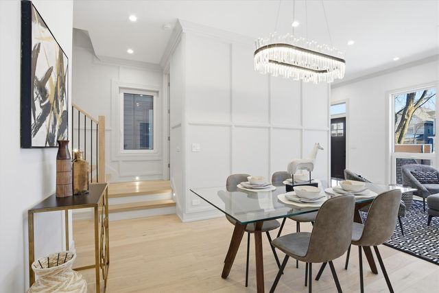 4846 N Hermitage Avenue, Chicago, IL 60640