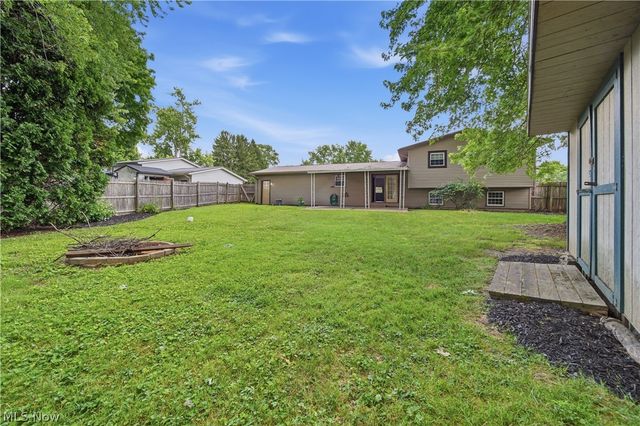 1819 Stonehenge Avenue NW, Massillon, OH 44646