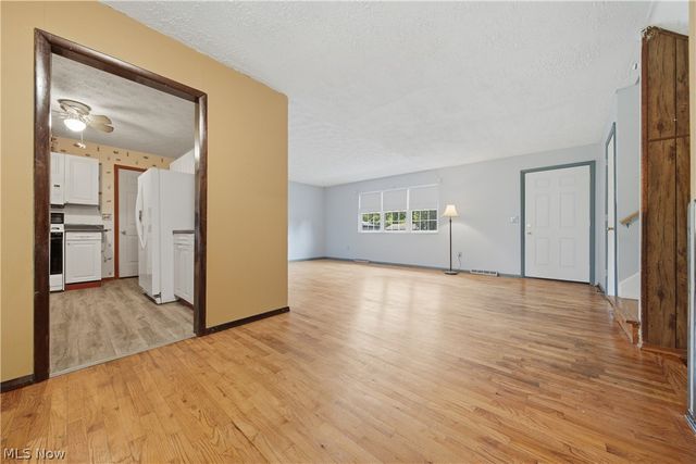 1819 Stonehenge Avenue NW, Massillon, OH 44646