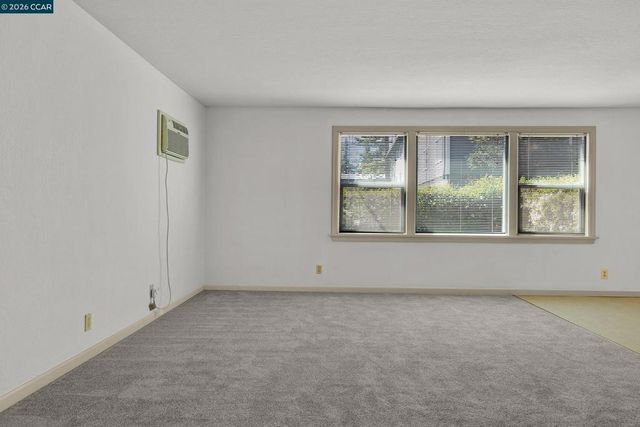 940 East St, Lafayette, CA 94549