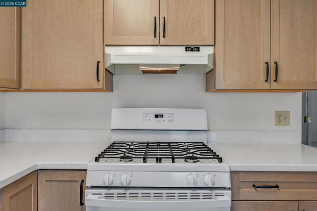 940 East St, Lafayette, CA 94549