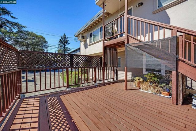 940 East St, Lafayette, CA 94549