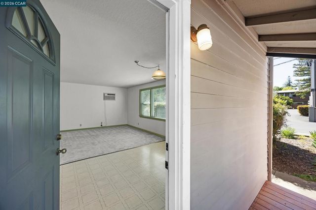 940 East St, Lafayette, CA 94549