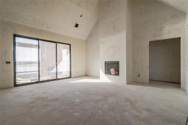 2190 Hux Drive, Blanchard, OK 73010