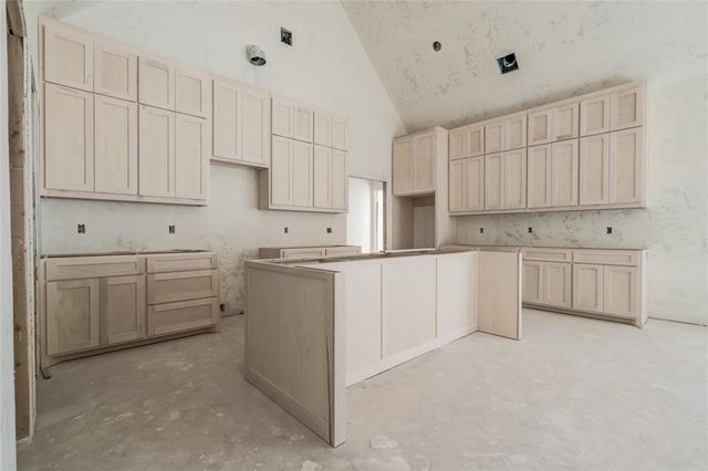 2190 Hux Drive, Blanchard, OK 73010