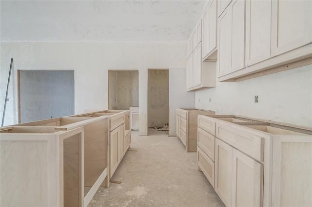 2190 Hux Drive, Blanchard, OK 73010