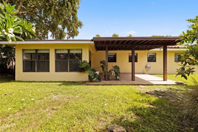 2020 NE 52ND Court, Fort Lauderdale, FL 33308