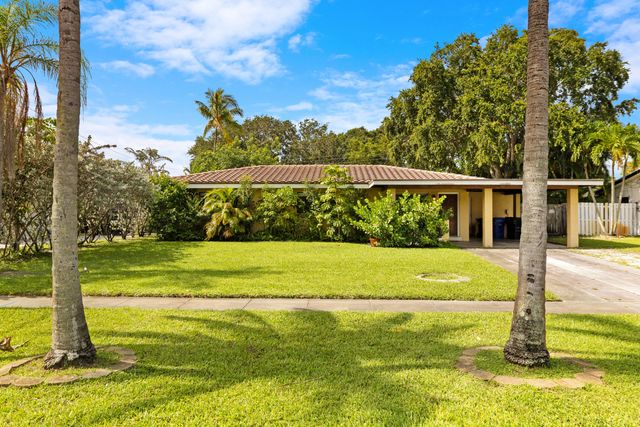 2020 NE 52ND Court, Fort Lauderdale, FL 33308