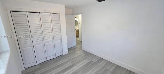 5995 NW 24th Ave, Miami, FL 33142