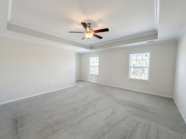 210 Hickory Pointe Dr, Lebanon, TN 37087