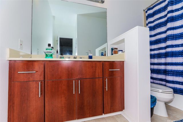 94-1253 Lumikula Street 7T, Waipahu, HI 96797