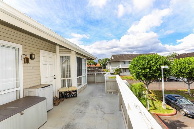 94-1253 Lumikula Street 7T, Waipahu, HI 96797