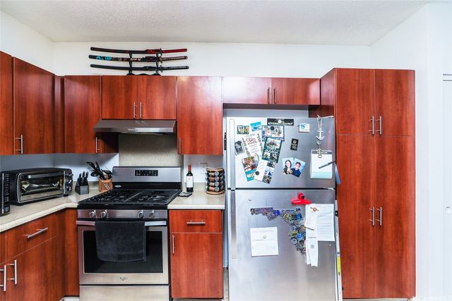 94-1253 Lumikula Street 7T, Waipahu, HI 96797