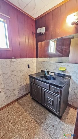 3945 FM 2143, Port Lavaca, TX 77979