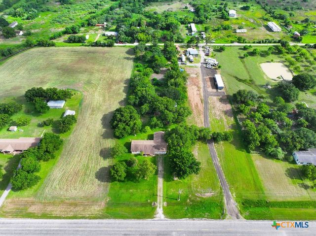 3945 FM 2143, Port Lavaca, TX 77979