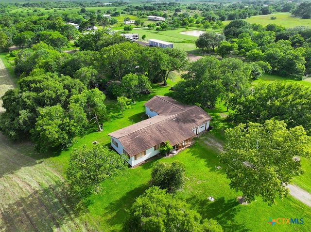3945 FM 2143, Port Lavaca, TX 77979