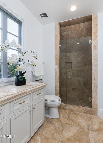 261 S Allen Avenue, Pasadena, CA 91106