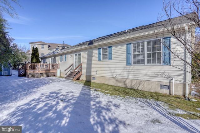 38 HUDSON AVE, Ocean View, DE 19970