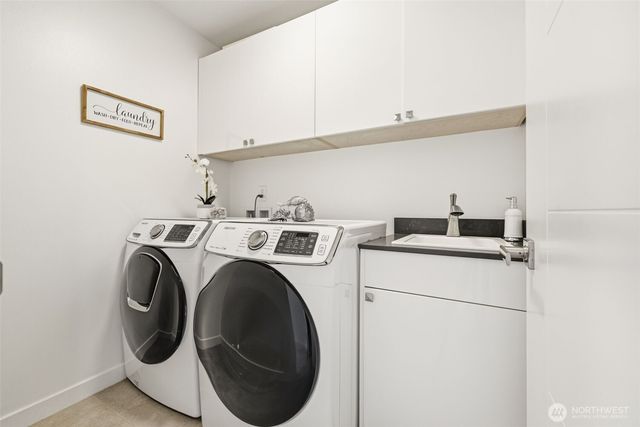 1926 Ferry Avenue SW, Seattle, WA 98116