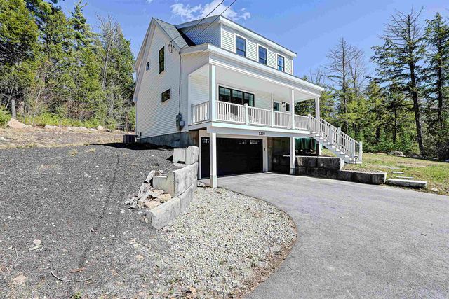 1239 Center Street, Wolfeboro, NH 03894