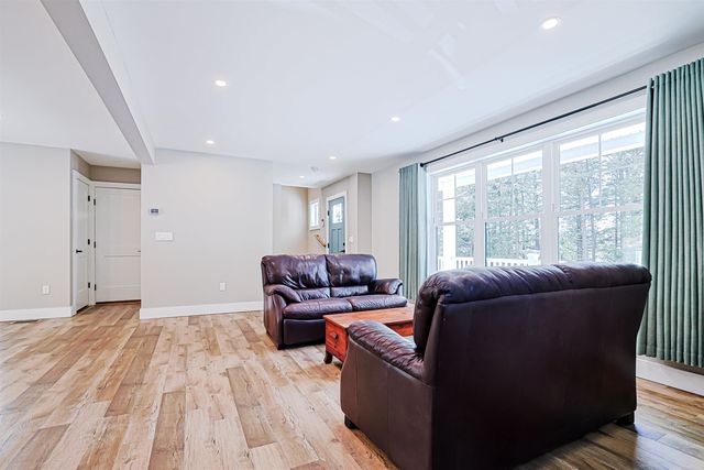 1239 Center Street, Wolfeboro, NH 03894