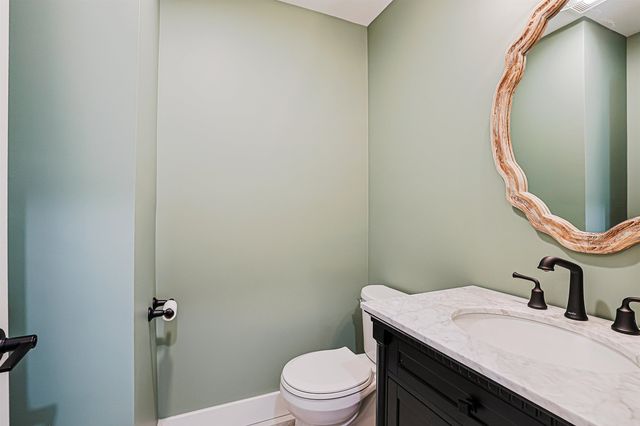 1239 Center Street, Wolfeboro, NH 03894