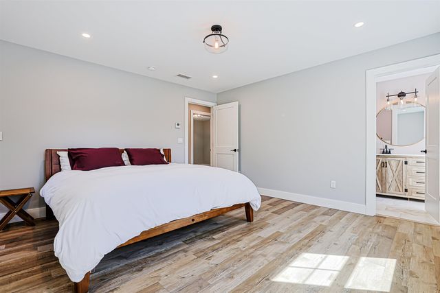 1239 Center Street, Wolfeboro, NH 03894