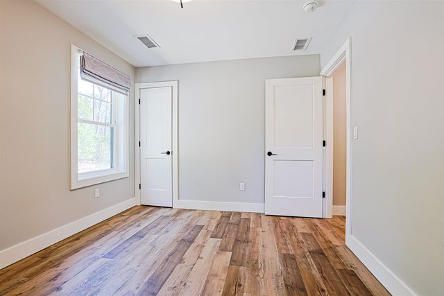 1239 Center Street, Wolfeboro, NH 03894