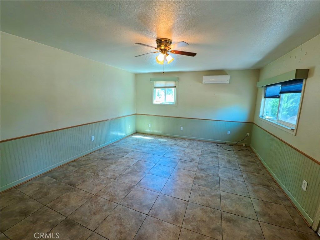 Image 14 of property listing at 22 Roble, Oroville, CA 95966