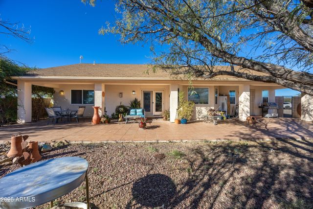 10148 S AIRSTRIP Road, Hereford, AZ 85615