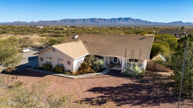 10148 S AIRSTRIP Road, Hereford, AZ 85615