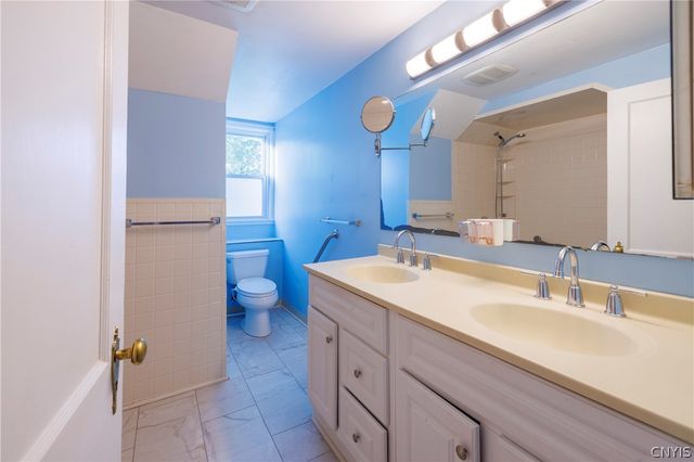 634 Mertens Avenue, Syracuse, NY 13203