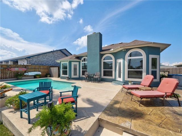 14218 Punta Bonaire Dr, Corpus Christi, TX 78418