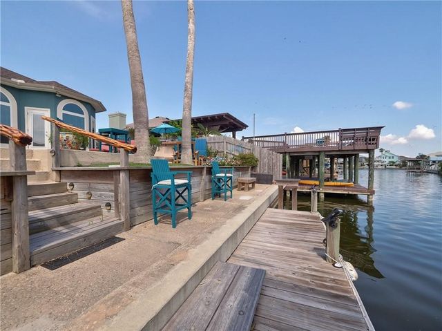 14218 Punta Bonaire Dr, Corpus Christi, TX 78418