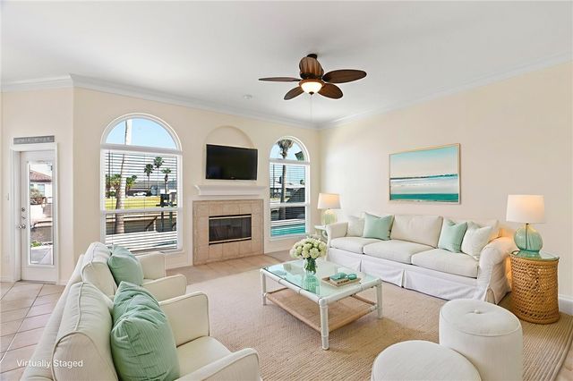 14218 Punta Bonaire Dr, Corpus Christi, TX 78418