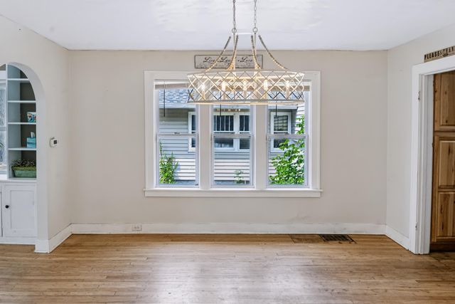866 E Isabella Avenue, Muskegon City, MI 49442