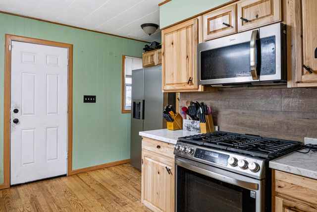 866 E Isabella Avenue, Muskegon City, MI 49442