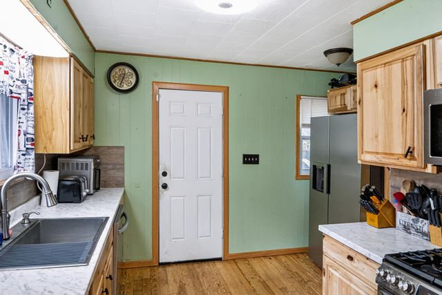 866 E Isabella Avenue, Muskegon City, MI 49442