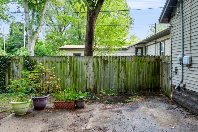 866 E Isabella Avenue, Muskegon City, MI 49442