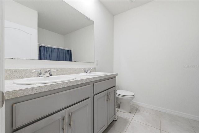 203 AUBURN GROVE BOULEVARD, Auburndale, FL 33823