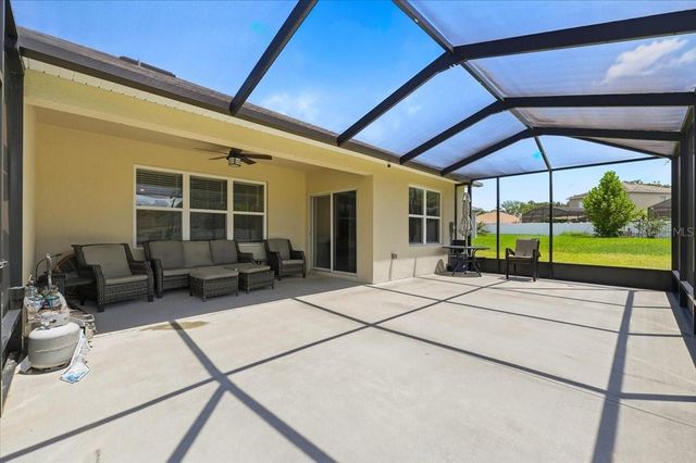 203 AUBURN GROVE BOULEVARD, Auburndale, FL 33823